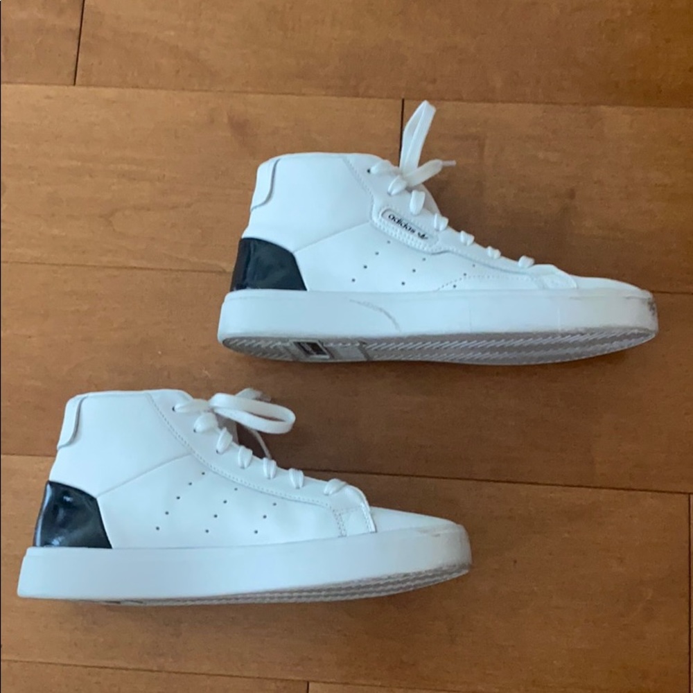 Limited edition Adidas 🖤